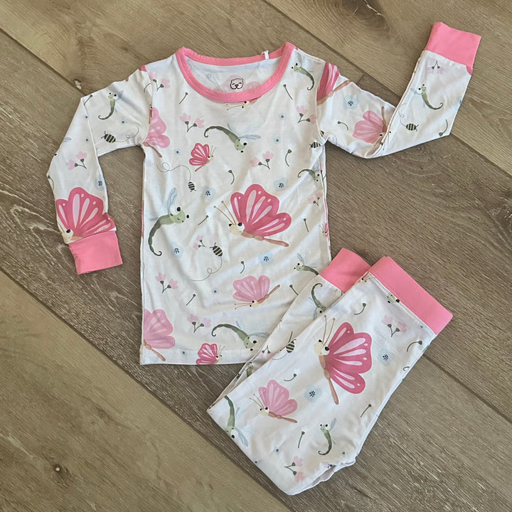 Two-Piece Toddler Pajama -Fluttering Flies