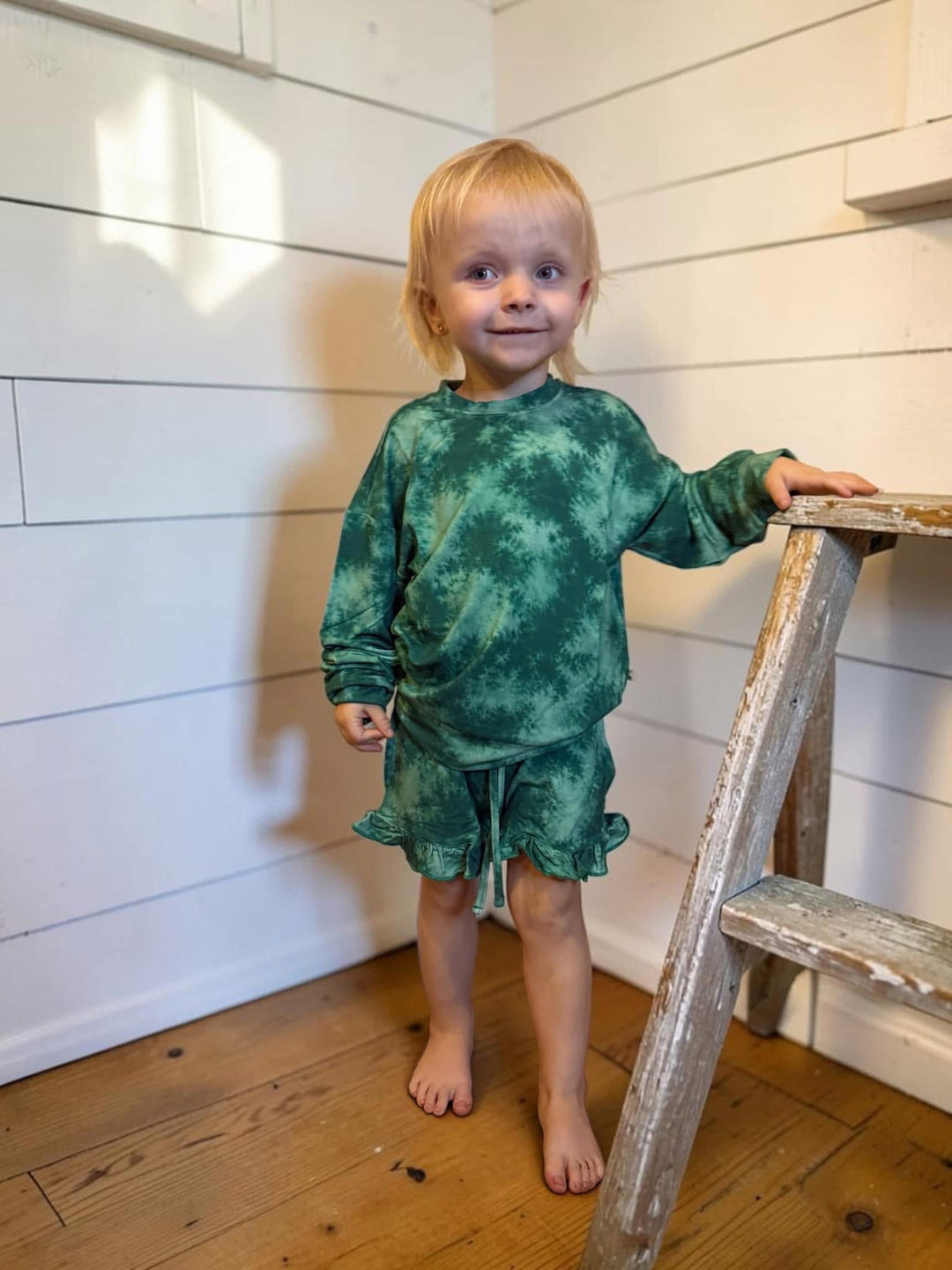 Girls Ruffle Shorts - Emerald Envy