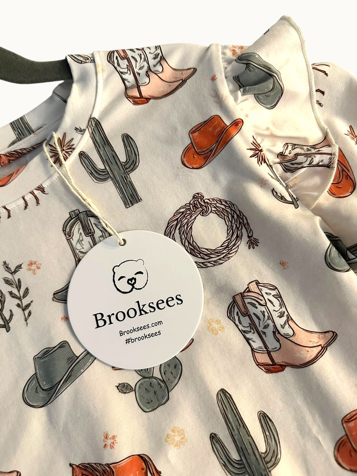 Sweatshirt - Wildflower Wrangler