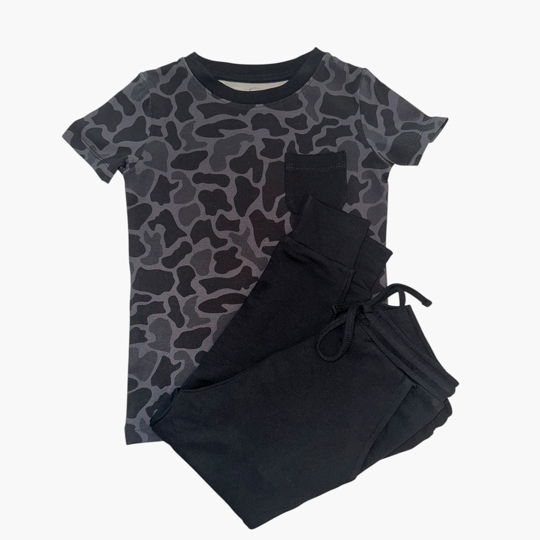TShirt and Jogger - Black Camo