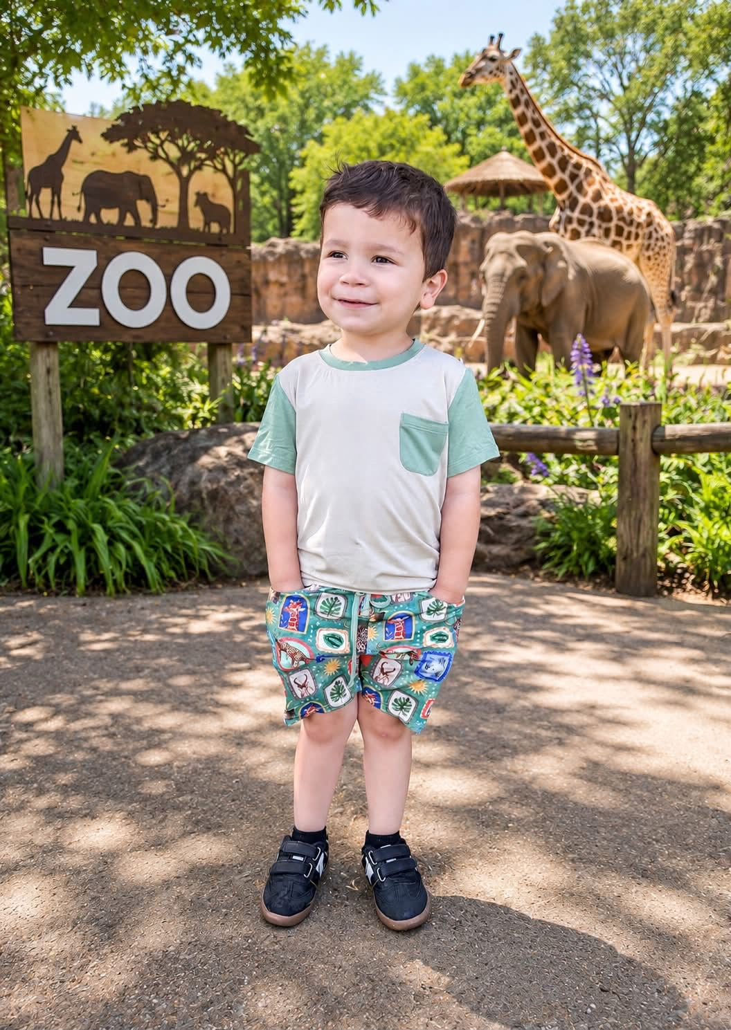 Pocket Tee and Shorts - Safari Snapshots