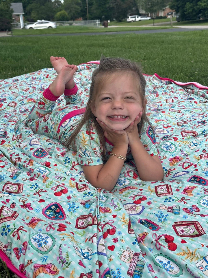 Oversized Plush Blanket - Secret Garden