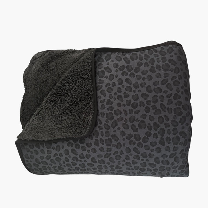 Oversized Plush Blanket - Black Cheetah