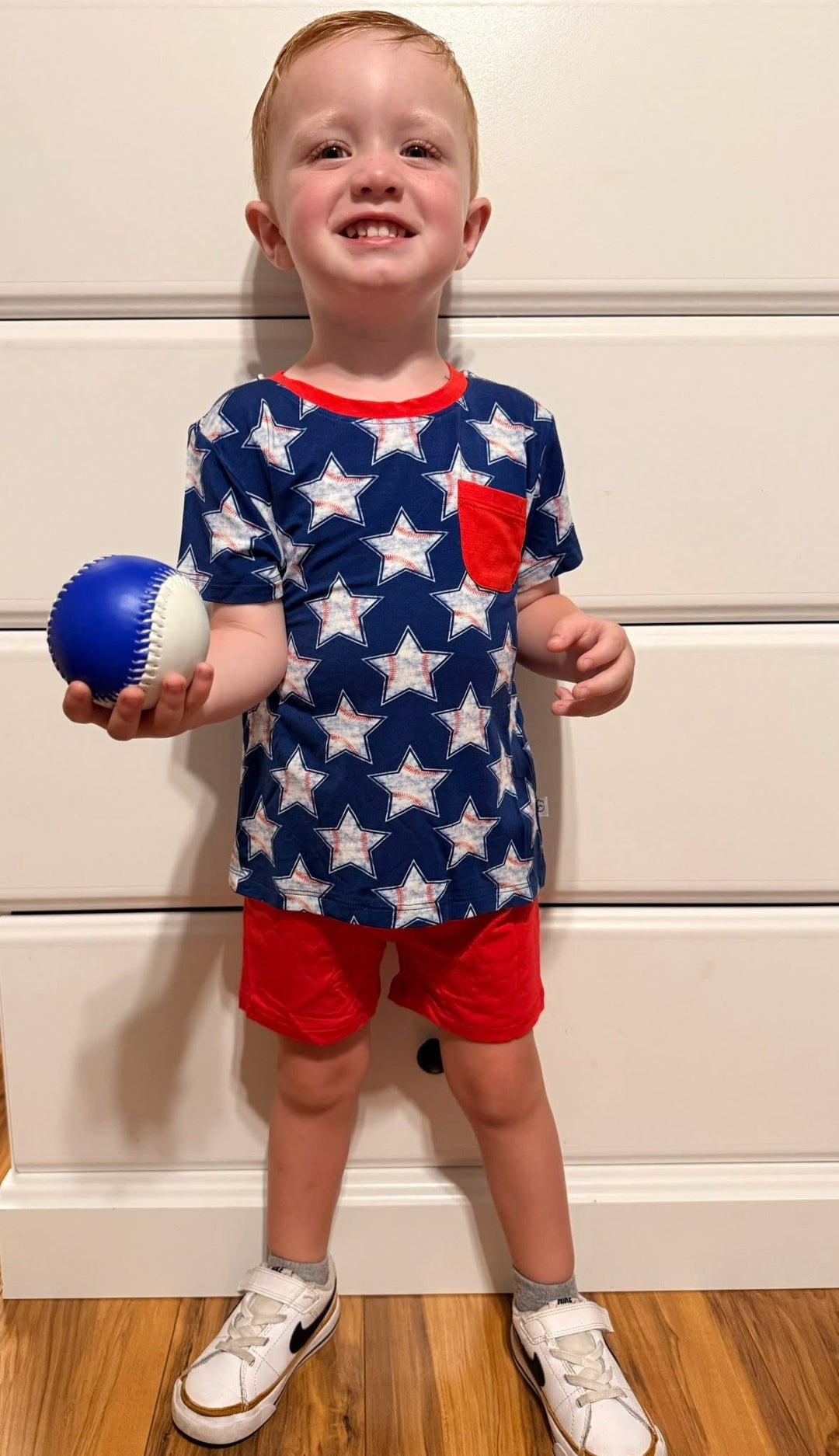 TShirt and Shorts - Field of Stars