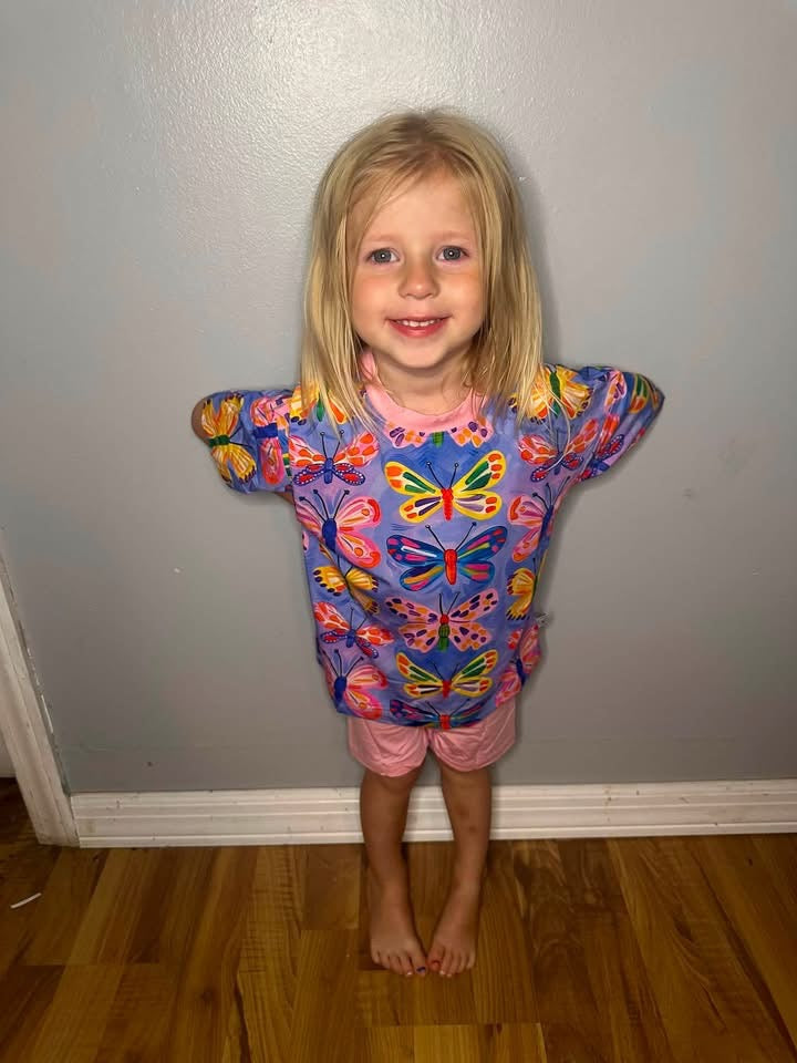 Two-Piece Oversized Tee and Bikers Set -Butterfly