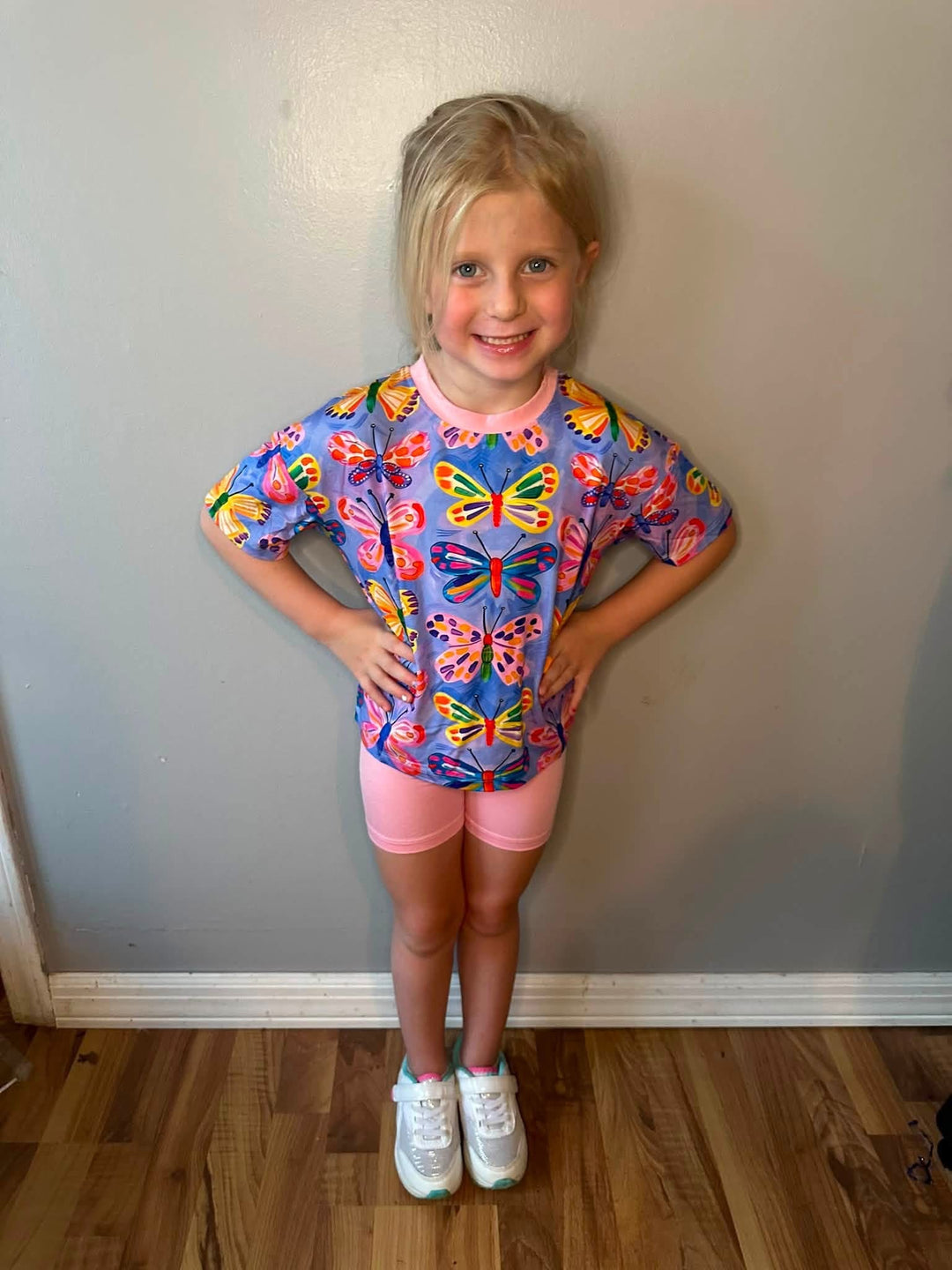 Two-Piece Oversized Tee and Bikers Set -Butterfly