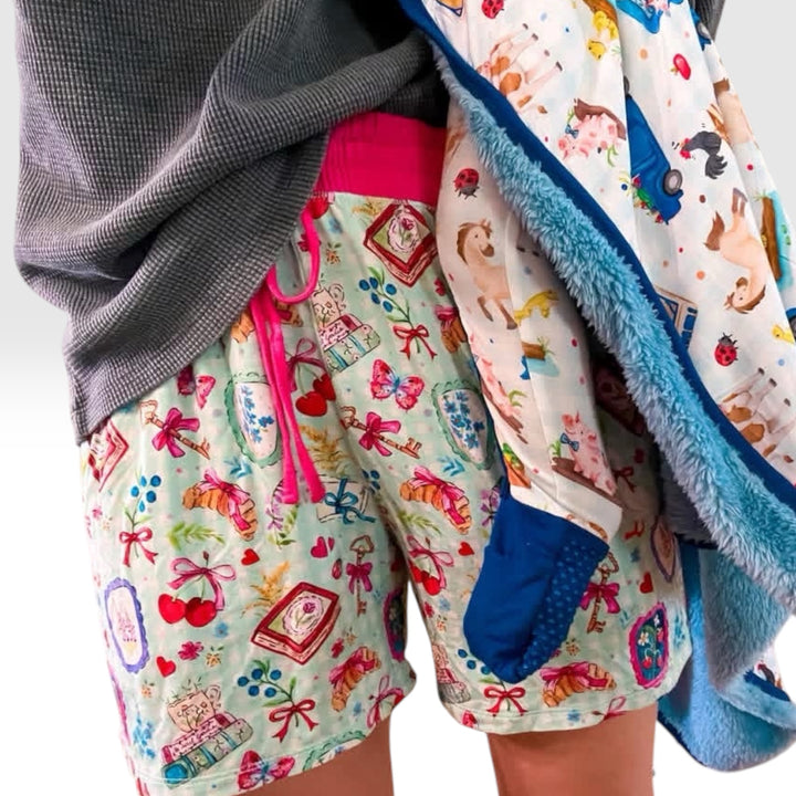 Womens Shorts - Secret Garden