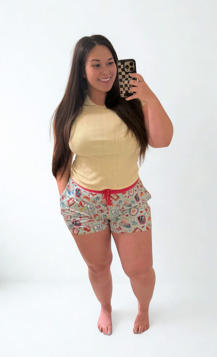 Womens Shorts - Secret Garden
