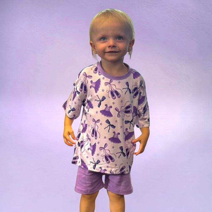 Two-Piece Oversized Tee and Bikers Set - Ballet