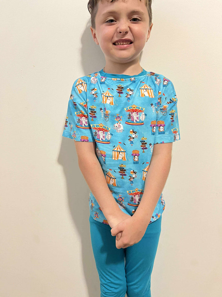 Two-Piece Oversized Tee and Leggings Set - Spooktacular Circus