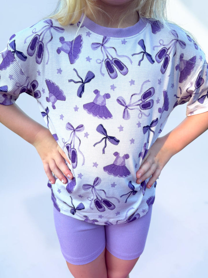 Two-Piece Oversized Tee and Bikers Set - Ballet